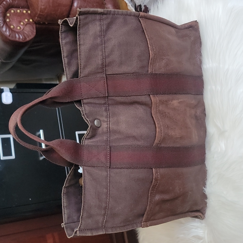 HERMES - Picture 3 of 17